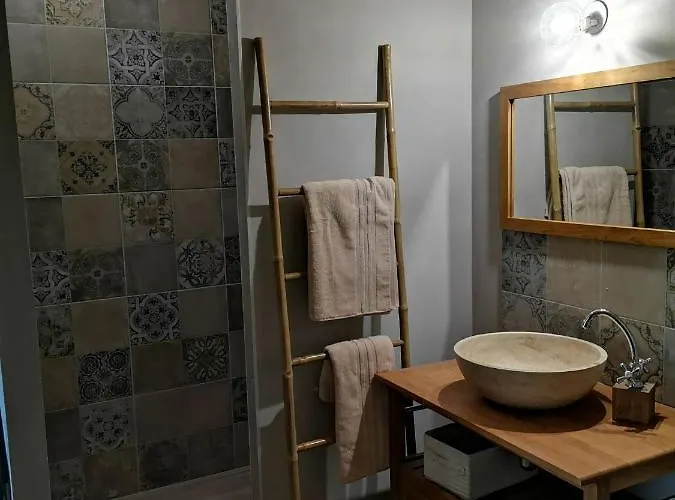 La Grande Thibaudiere Bed and Breakfast